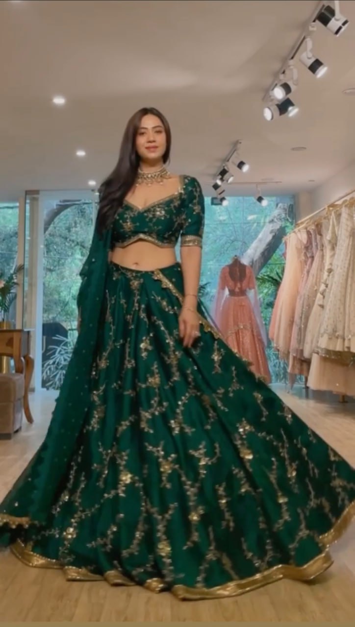 Green Color Silk  Lehenga Choli Set LC-6405