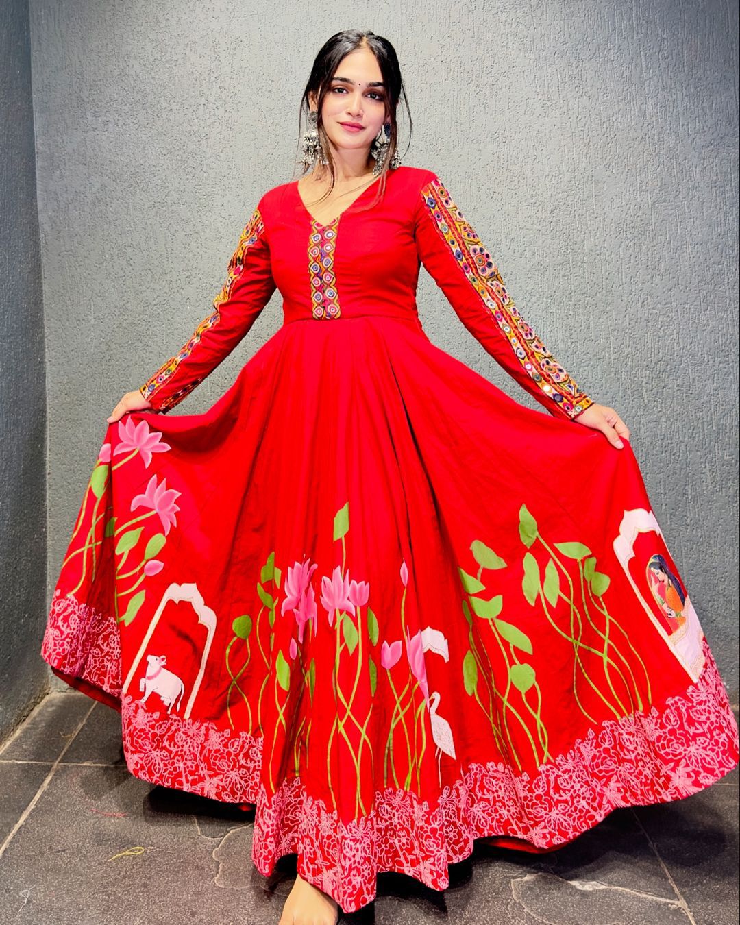 navratri Precious RED Navratri GOWM With Dupatta